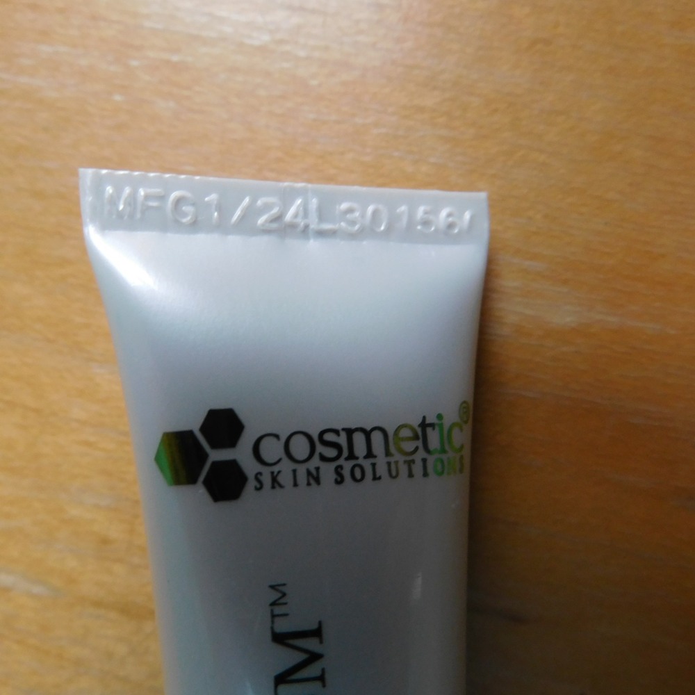 Cosmetic Skin Solutions Supreme OLIVE SERUM 2 fl oz / 60 ml - Picture 2 of 6